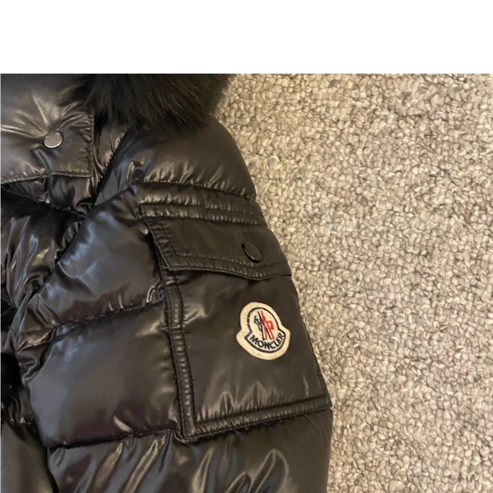Moncler Jacket - Picture 4 of 9